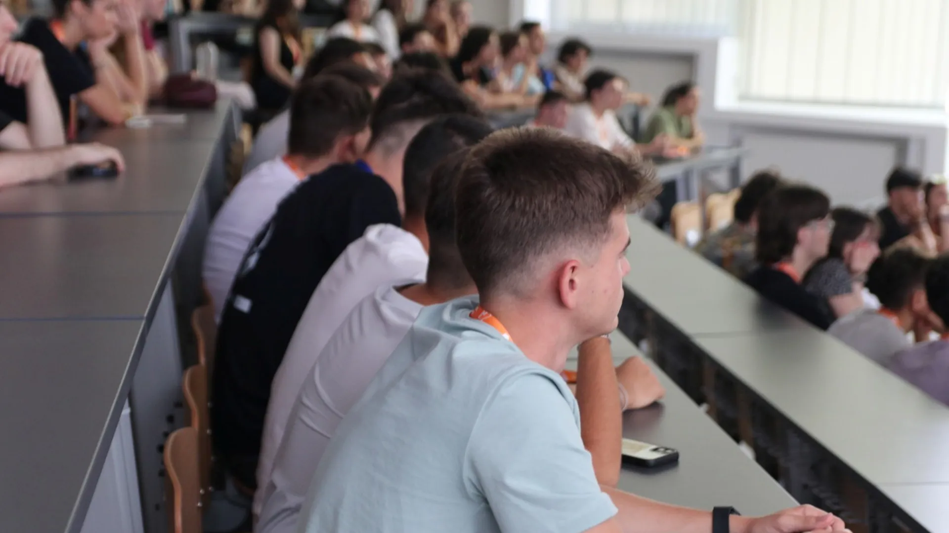 Peste 1.000 de elevi din întreaga țară și-au arătat interesul pentru tabăra de vară organizată de Universitatea Politehnica Timișoara