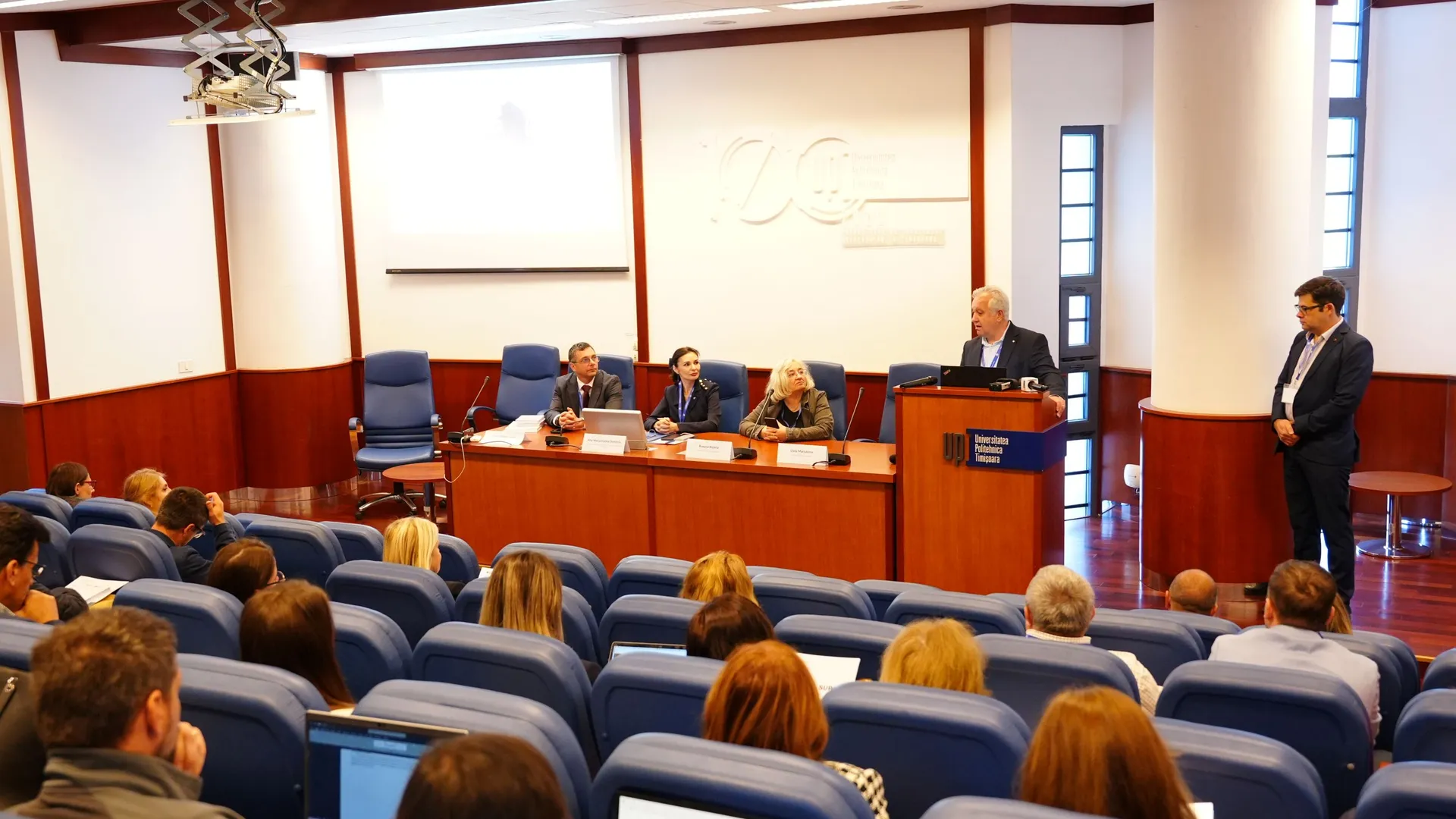 Prima Conferință a Platformei Naționale de Adaptare, la UPT. „Declarația de la Timișoara” trasează direcțiile de acțiune pentru perioada 2026–2030
