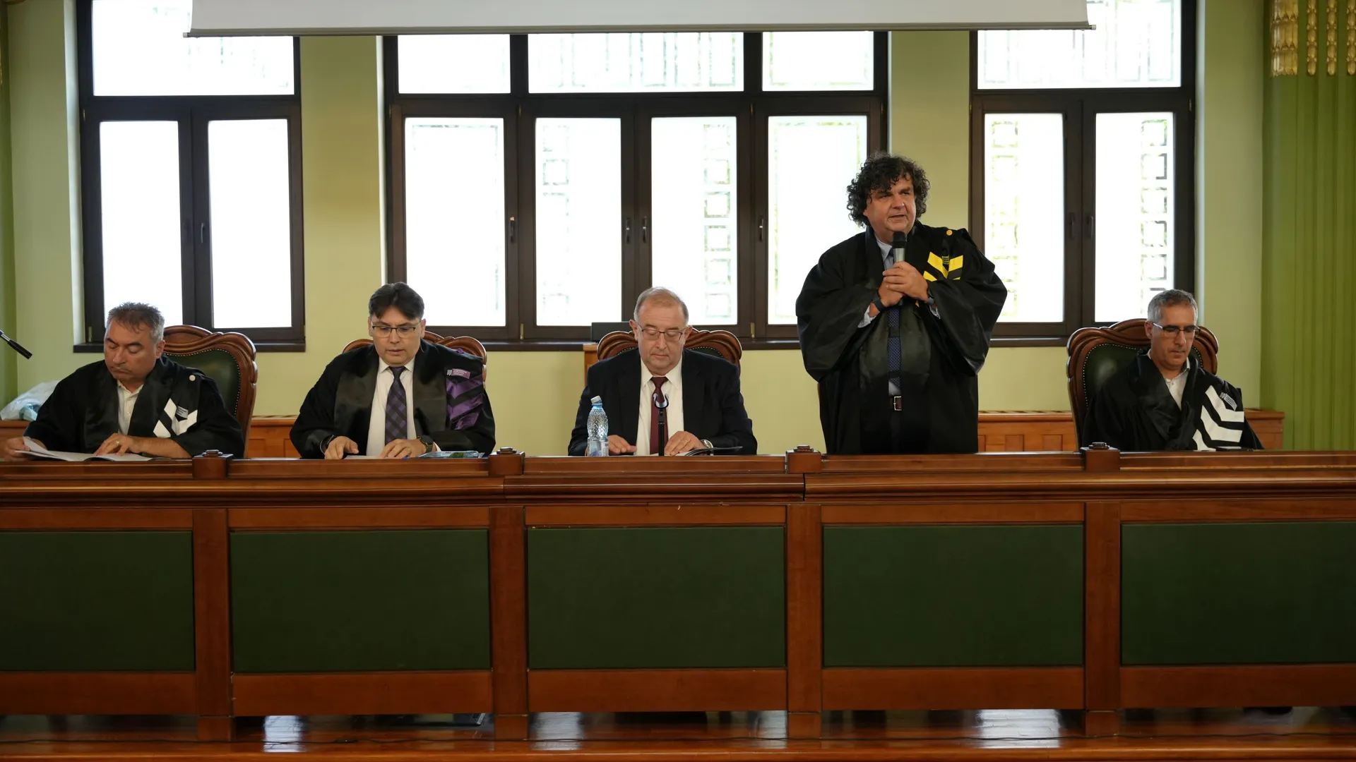 Dr. ing. Dragoș D. Mărgineanțu, absolvent de frunte al UPT, AI Chief Technologist la Boeing și unul dintre „arhitecții” noului program de licență „Drone Engineering and Aeronautical Informatics”, Doctor Honoris Causa al universității care l-a format
