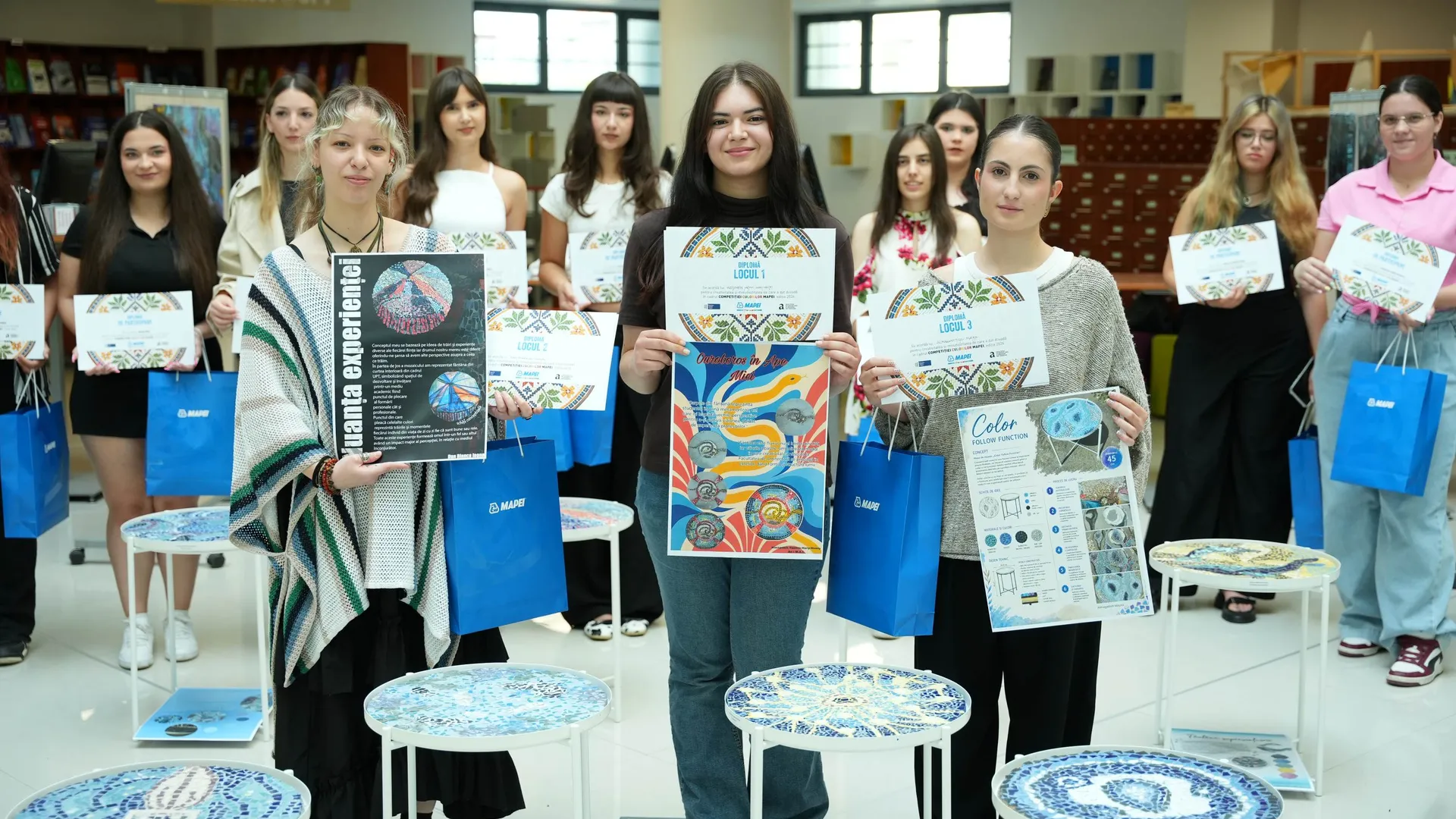 Creativitatea pusă în operă: studenții UPT au reinventat mozaicul în cadrul Competiției Culorilor Mapei