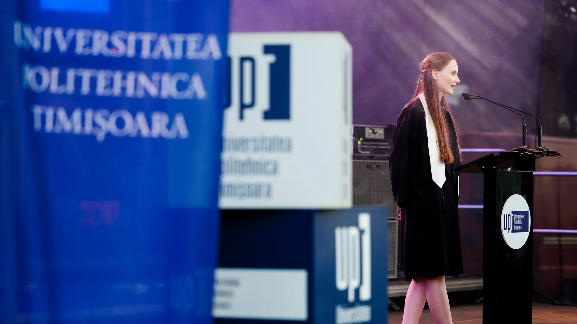 Identitate vizuală UPT