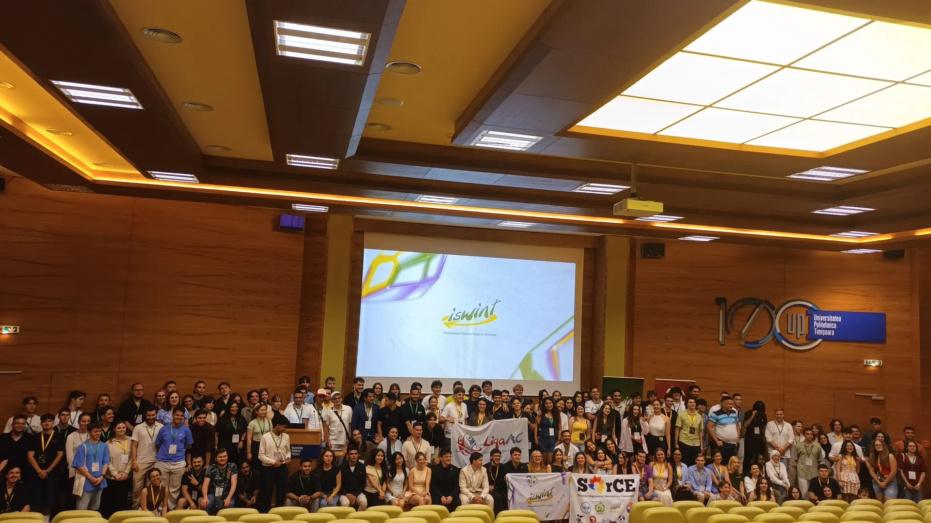 ISWinT 2026 a început: O poveste multiculturală sub patronaj european, deschisă cu emoție de un student american: „Nu Timișoara s-a schimbat, ci eu m-am schimbat”