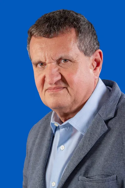 Doru Vătău