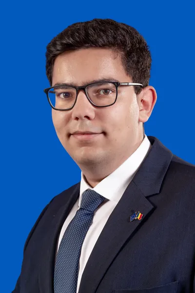 Filip Păunescu