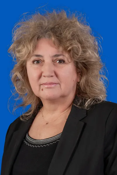 Gabriela-Cristina Lazăr
